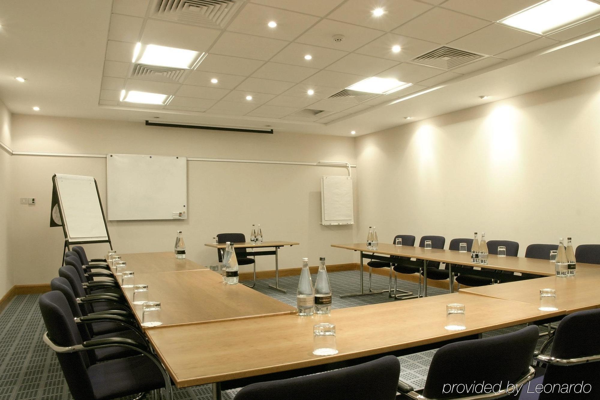 Holiday Inn Portsmouth By Ihg Екстер'єр фото